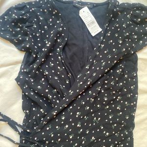 Brandy Melville wrap dress, navy blue with flowers, NWT one size
